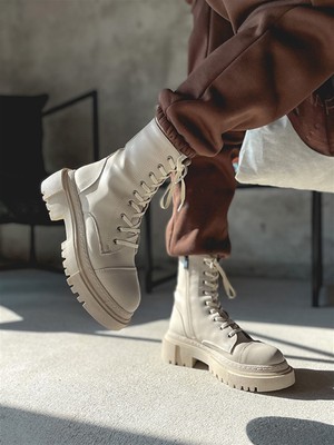 BeBeQ Soon Bej Bağlı Postal Kadın Bot