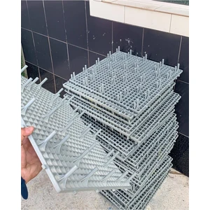 A.C.E.K Plastik 50X50 Ölçü Plastik Tavşan Kafesi Taban Izgarası 2 M2 8 Adet