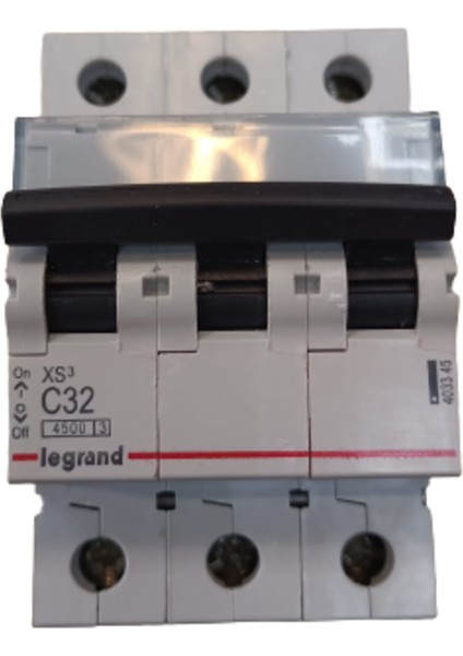 3X32 C Tipi 4,5ka Otomat Legrand