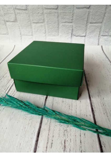 Yılbaşı Hediye Kutusu/hediye Kutusu /karton Kutu /yeşil Kutu 11,5X11,5X6CM 10 Adet