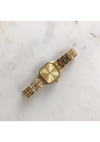 Melian Kadın Kol Saati Altın Kadran ve Kordon Pilli Quartz Metal Malzeme modelleri