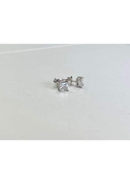 5mm Kare Tek Taş Gümüş Küpe
