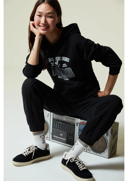 Siyah Crop Snoopy Sweatshirt