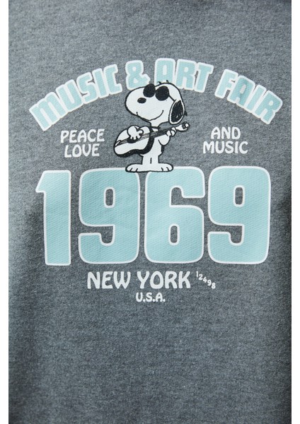 Snoopy Desenli Uzun Kollu Kapüşonlu Sweatshirt