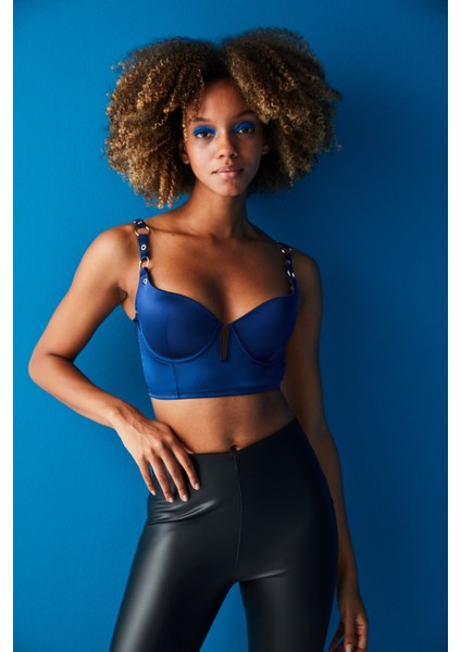 Kadın Saten Büstiyer Lacivert Renkli Kuşgözü Detaylı Dikişsiz Rahatlık