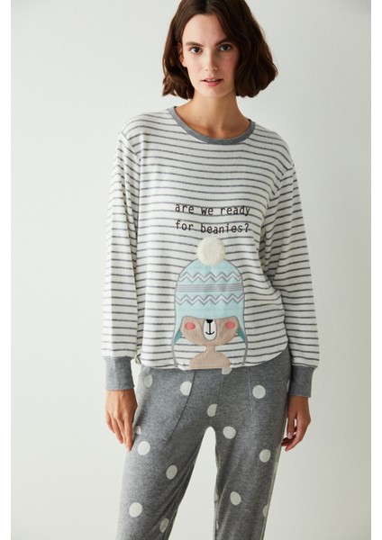 Gri Melanj Beanies Grey Sweatshirt