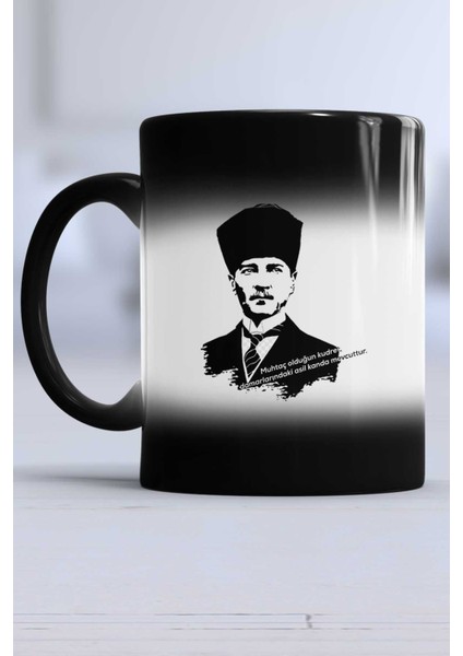 Öğretmenler Günü Hediyesi Atatürk Asil Kan Kupa Bardak Sihirli
