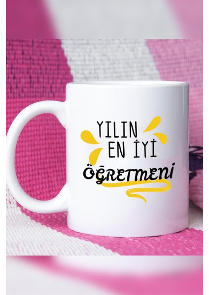 Yılın En Iyi Öğretmeni Öğretmene Hediye Kupa Bardak Beyaz