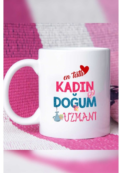 En Tatlı Kadın Doğum Uzmanı Hediye Kupa Bardak Beyaz modelleri