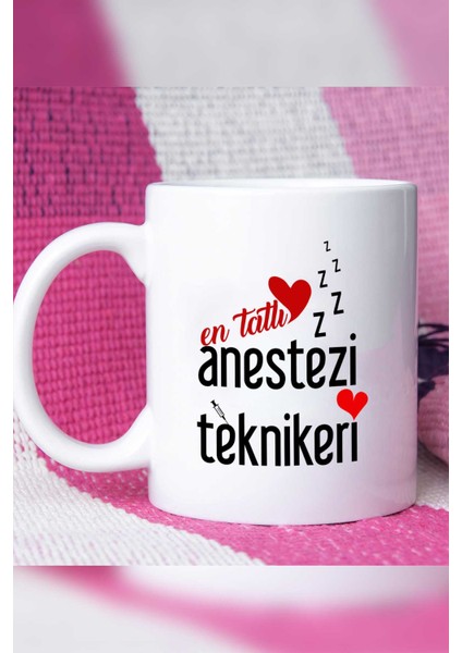 En Tatlı Anestezi Teknikeri Kupa Bardak Beyaz modelleri