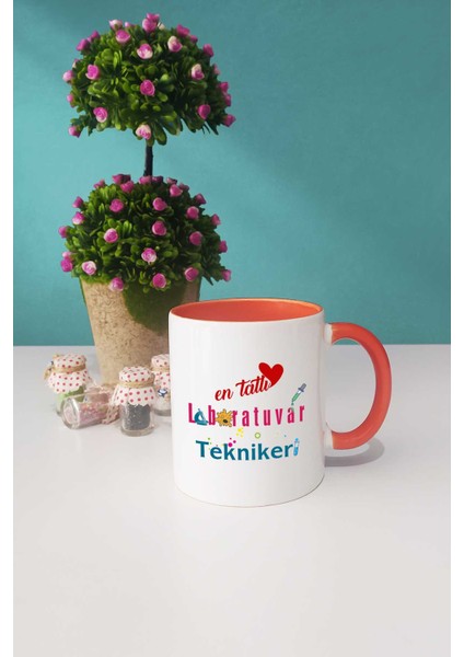 En Tatlı Laboratuvar Teknikeri Hediye Kupa Bardak Turuncu