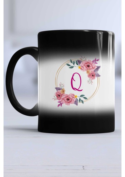 Çiçekli Q Harfli Kupa Bardak Sihirli