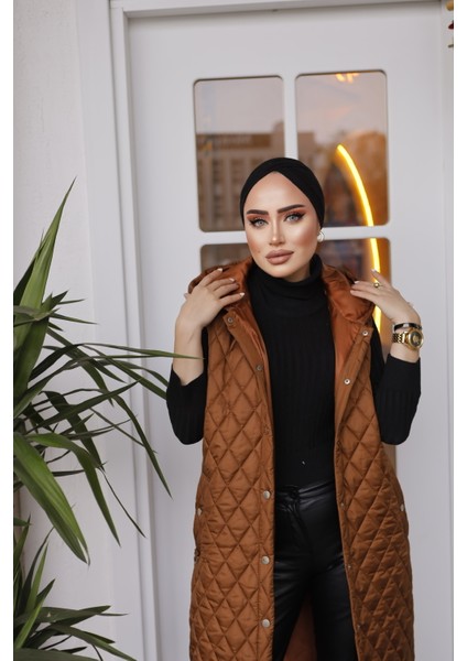Grej Fashion Kadın Kapüşonlu Uzun Kapitone Yelek Yanı Yırtmaçlı