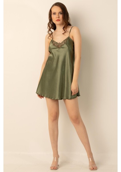 Ince Askılı Güpürlü Mini Saten Gecelik