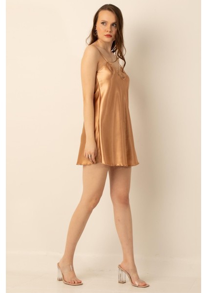 Ince Askılı Güpürlü Mini Saten Gecelik modelleri