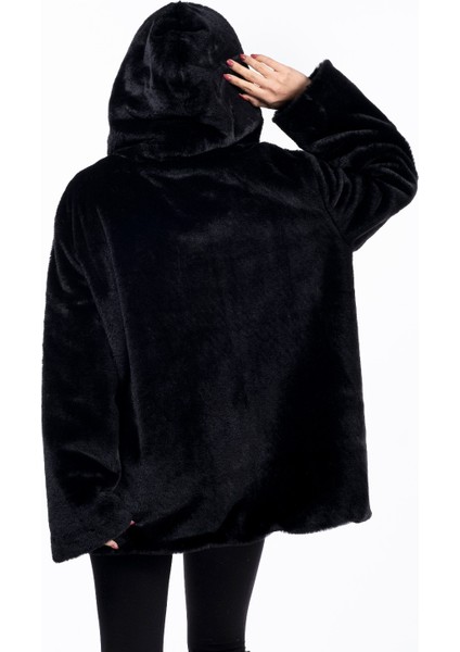 Kadın Kapüşonlu Siyah Kürk Kaban modelleri