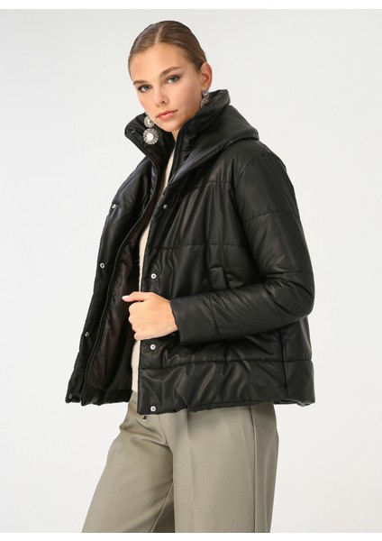 Siyah Kadın Şişme Mont MKAW22-20 fırsatları