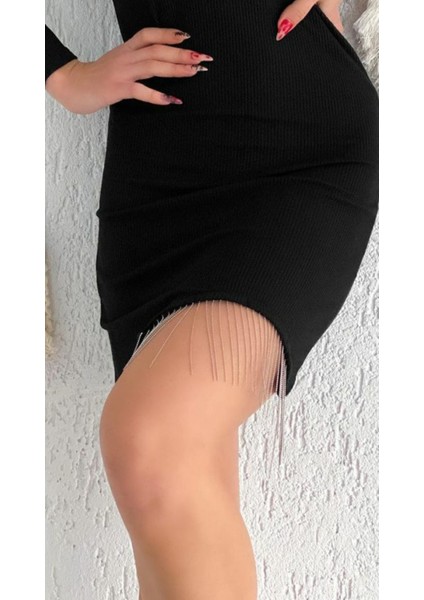 Eteği Zincir Detaylı Uzun Kol Elbise fiyatları