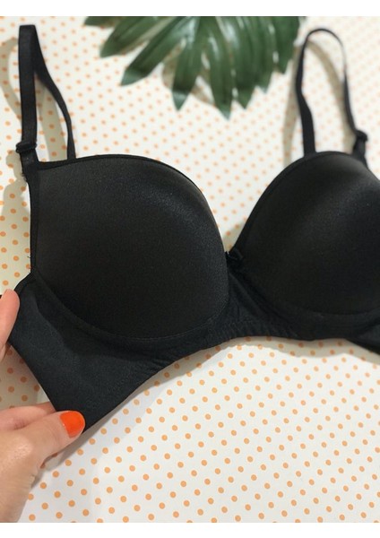 Kadın Siyah Kaplı Dolgusuz Tek Şık Sütyen modelleri