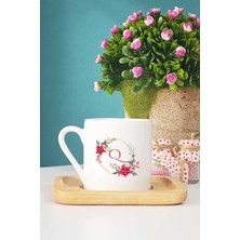 Hedizu Çiçekli Q Harfli Türk Kahvesi Fincanı Ahşap Altlıklı