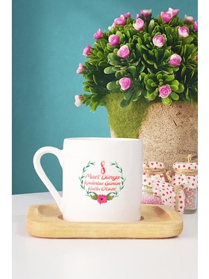 Hedizu 8 Mart Dünya Kadınlar Günü Hediyesi Türk Kahvesi Fincanı Ahşap Altlıklı