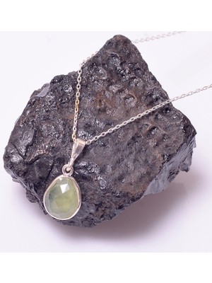 Taş Sandığı Prehnite Taşı Gümüş Kolye - Küçük Boy