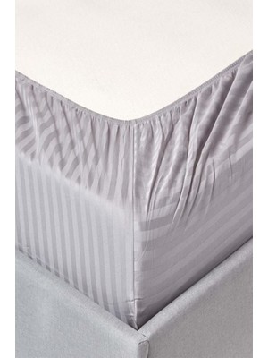 Nevresim Dünyası Basic Stripe Çift Kişilik Fitted Micro Saten Çarşaf ve 2 Yastık Kılıfı Gri