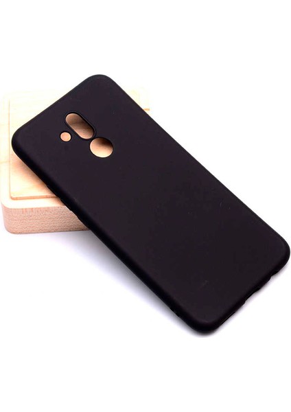 Huawei Mate 20 Lite Kılıf Soft ve Pürüzsüz Yüzeyli Ipeksi Silikon Kapak