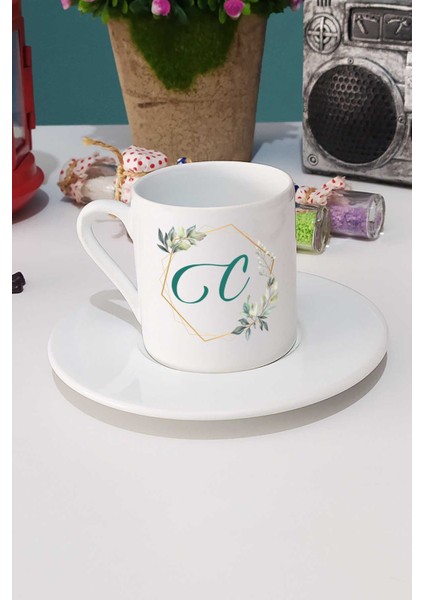 Çiçekli C Harfli Türk Kahvesi Fincanı Beyaz