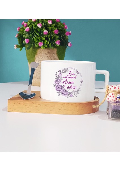 En Mükemmel Anne Adayı Ahşap Altlıklı Fincan