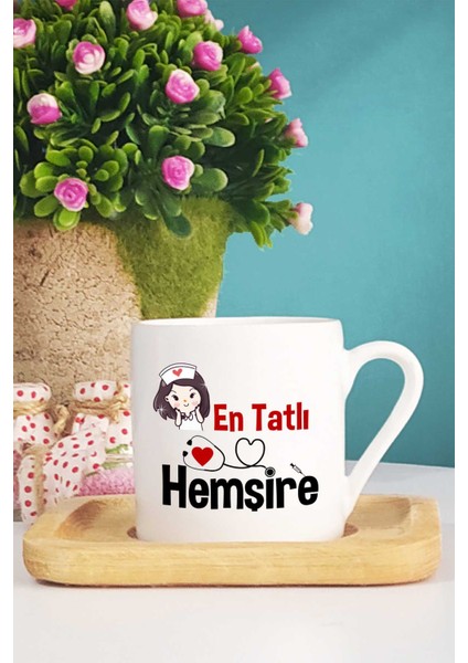 En Tatlı Hemşire Türk Kahvesi Fincanı Ahşap Altlıklı