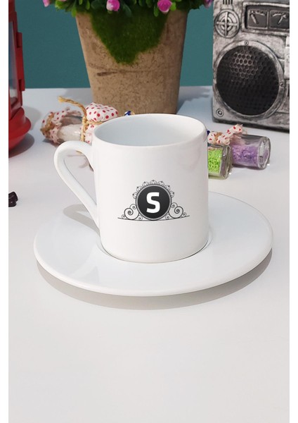 S Harfli Türk Kahvesi Fincanı Beyaz