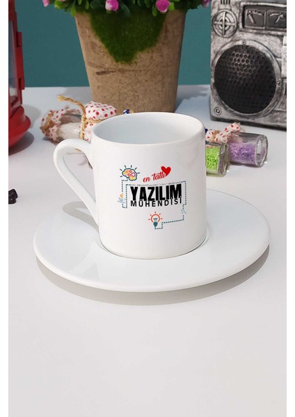 En Tatlı Yazılım Mühendisi Türk Kahvesi Fincanı Beyaz