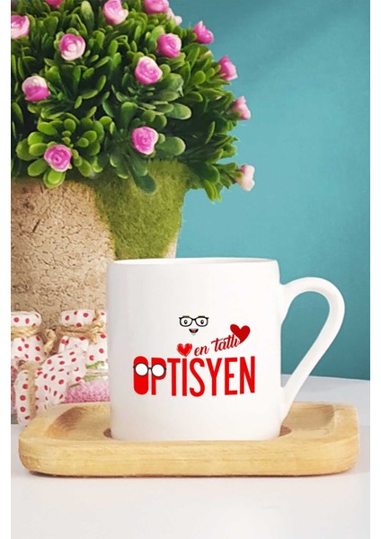 En Tatlı Optisyen Hediye Türk Kahvesi Fincanı Ahşap Altlıklı fiyatları
