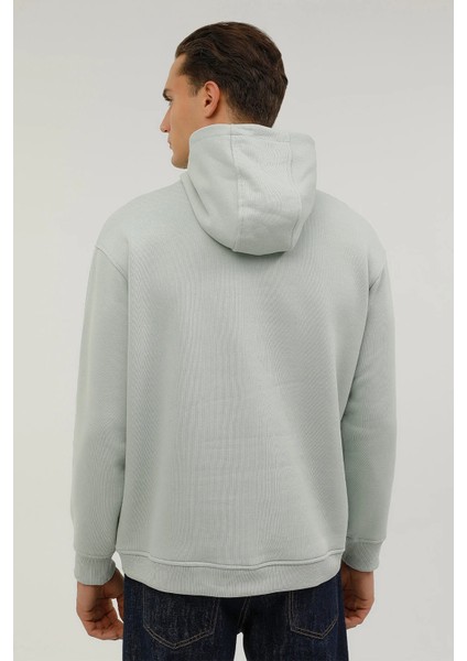 Erkek Oversize Kapüşonlu Sweatshirt - Rahat ve Şık modelleri