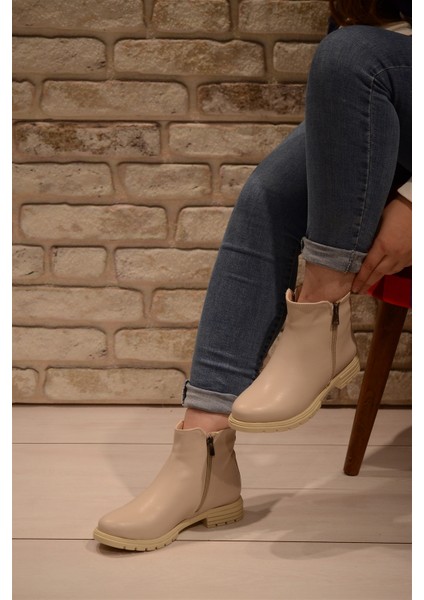 Kadın Krem Cilt Yanı Fermuar Detaylı Kısa Bot&bootie