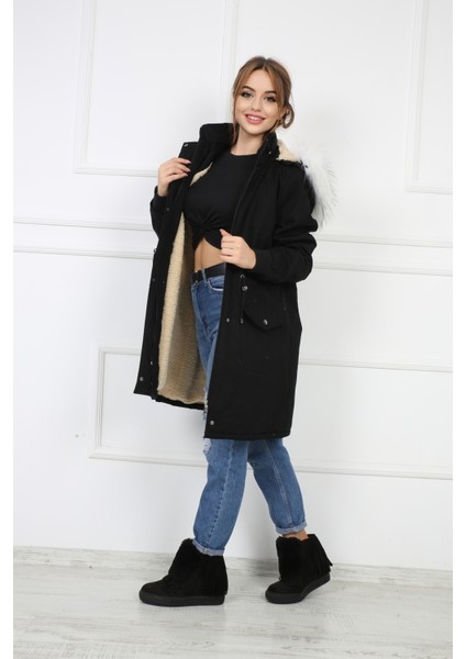 Kadın Siyah Peluşlu Oversize Gabardin Kumaş Içi Suni Kürklü Kaban Mont modelleri