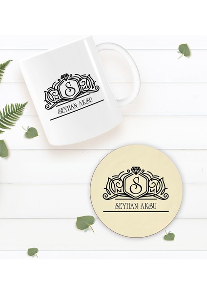 Gift Kişiye Özel Isimli Beyaz Kupa Bardak Ve Yuvarlak Ahşap Bardak Altlığı Hediye Seti -13