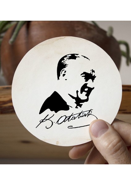 Gift Kişiye Özel Atatürk Temalı Beyaz Kupa Bardak Ve Yuvarlak Ahşap Bardak Altlığı Hediye Seti -26