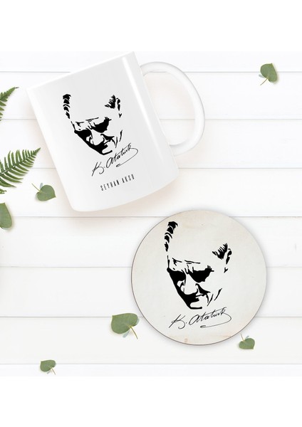 Gift Kişiye Özel Atatürk Temalı Beyaz Kupa Bardak Ve Yuvarlak Ahşap Bardak Altlığı Hediye Seti -25