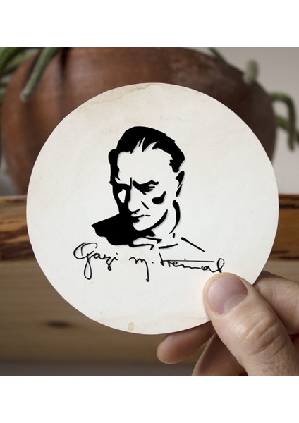 Gift Kişiye Özel Atatürk Temalı Beyaz Kupa Bardak Ve Yuvarlak Ahşap Bardak Altlığı Hediye Seti -19 fiyatları