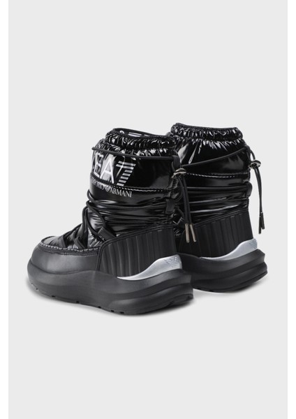 Logolu Parlak Görünümlü Bot Unisex Bot X8M002 XK230 R926