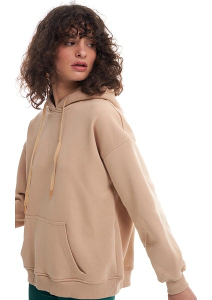 Kapüşonlu Kanguru Cepli Sweatshirt Bej fiyatları