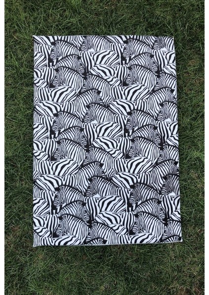 Zebra Oyun Halısı