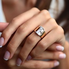 By Golden House Baget Pırlantalı Harf Yüzük