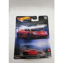 Hot Wheels Premium Koenigsegg Agera R Exotic Envy