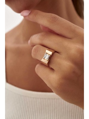 By Golden House Valley Pırlanta Yüzük