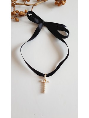 Petek Aksesuar T Harf Tarz Incili Kurdela Choker Kolye