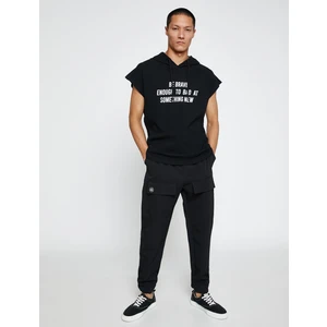 Basic Kapşonlu Spor Oversize Tişört Slogan Baskılı Kolsuz