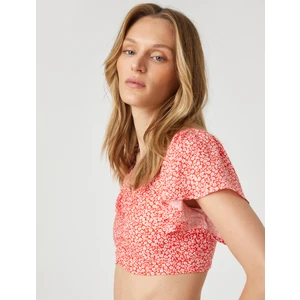 Çiçekli Crop Bluz Büzgü Detaylı Kolları Volanlı